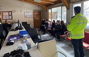 Boyabat'ta öğrencilere polislik mesleği tanıtıldı