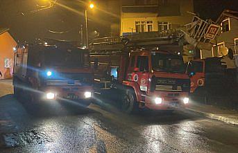 Karabük'te çıkan yangında bir ev kullanılamaz hale geldi