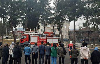Saraydüzü'nde lisede yangın tatbikatı yapıldı