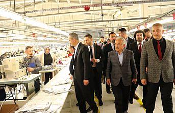 Milli Eğitim Bakanı Özer, Ünye'de ziyaretlerde bulundu: