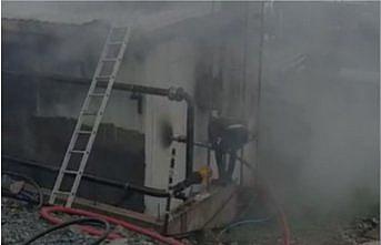 Piraziz'de fındık fabrikasının deposunda çıkan yangın söndürüldü