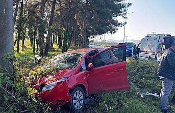 Samsun'da şarampole düşen otomobildeki 1 kişi öldü, 3 kişi yaralandı