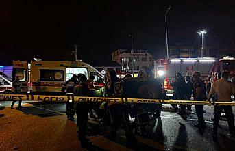 Düzce'de otomobille cipin çarpıştığı kazada 5 kişi yaralandı
