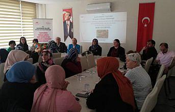 Hanönü'de kurt üzümü yetiştiriciliği ile ilgili toplantı yapıldı