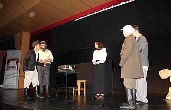 Samsun'da lise öğrencilerinin hazırladığı oyun sahnelendi