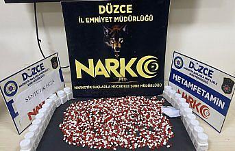 Düzce'de uyuşturucu operasyonunda 2 şüpheli tutuklandı