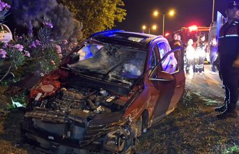 Bafra'da otomobilin çarptığı kamyonetteki kadın yaralandı