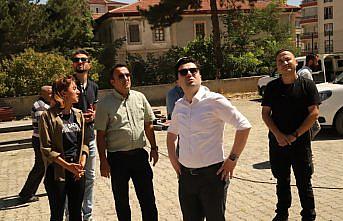 İskilip Kaymakamı Yunus Emre Vural, Redif Kışlası'ndaki restorasyon çalışmalarını inceledi