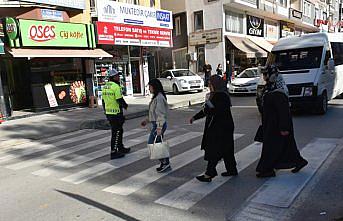Boyabat'ta yaya önceliği uygulaması yapıldı