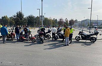 Düzce'de elektrikli bisiklet ve motosiklet uygulaması yapıldı