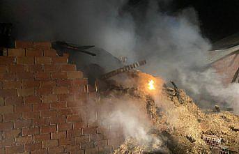 Merzifon'da 400 balya saman yandı