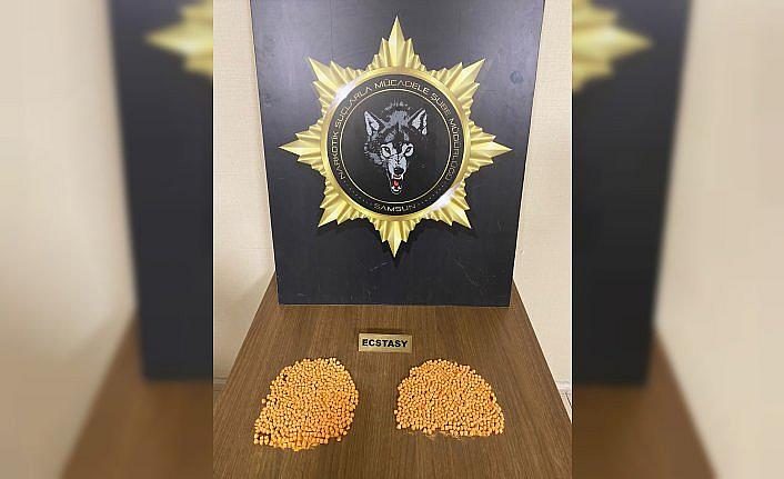 Samsun'da uyuşturucu operasyonunda 2 zanlı yakalandı