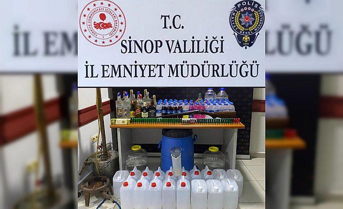 Sinop'ta sahte içki operasyonunda 4 zanlı yakalandı