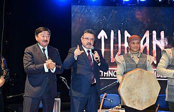 Trabzon'daki konser İsrail'in Gazze'deki hastaneye saldırısı nedeniyle yarıda kesildi