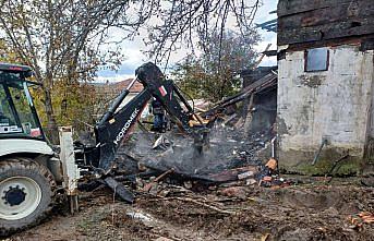 Bolu'da evde çıkan yangında bir kişi öldü