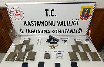 Kastamonu'da uyuşturucu operasyonunda yakalanan 3 zanlı tutuklandı