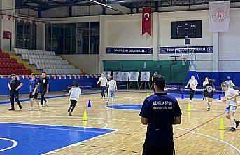 Salıpazarı Belediyesinden gençlere eğitim desteği