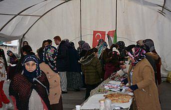 Başçiftlik'te Filistin İçin Hayır Çarşısı kuruldu