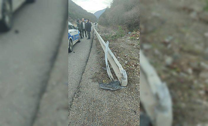 Bolu'da takla atan otomobildeki 2 kişi yaralandı