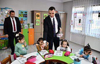 Gümüşhacıköy Kaymakamı Büyükkaymakcı, Kur'an kursunu ziyaret etti