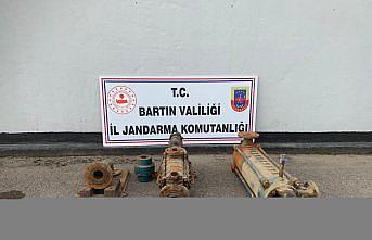 Bartın'da su motoru çaldıkları iddiasıyla yakalanan 3 zanlı tutuklandı