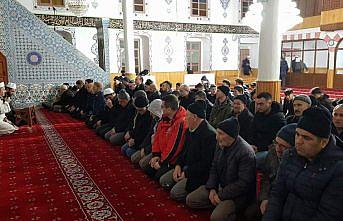 Bayat'ta 6 Şubat depreminde hayatını kaybedenler için dua edildi