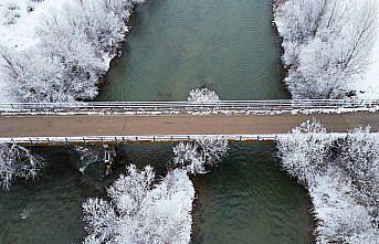 Bayburt'ta kar etkili oldu