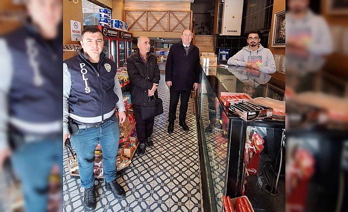 Boyabat'ta kapalı alanlarda tütünlü mamuller içilmemesi konusunda bilgilendirme yapıldı