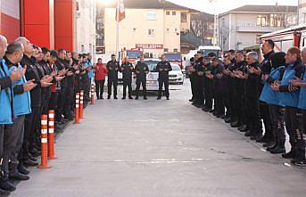 Düzce'de arama kurtarma ekipleri “Asrın Felaketi“nde hayatını kaybedenleri andı