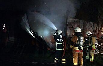 Düzce'de ardiyede çıkan yangın hasara neden oldu