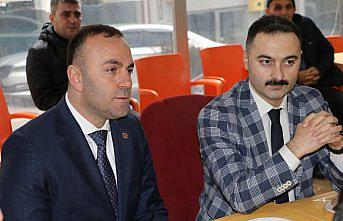 Havza Kaymakamı Ayvat Havza Muhtarları Derneğini ziyaret etti