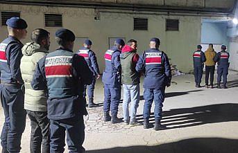 Kastamonu'da uyuşturucuyla yakalanan 3 zanlı tutuklandı