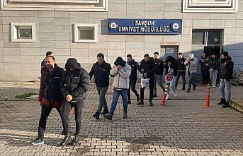 Samsun'da “Sibergöz-21“ operasyonunda yakalanan 25 şüpheli adliye çıkarıldı