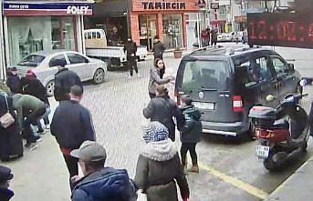 Sinop'ta otomobilin çarptığı çocuk yaralandı