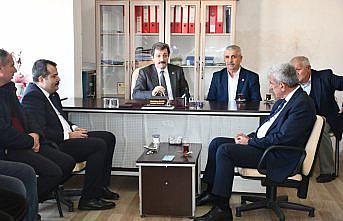 Vali Tavlı, Vezirköprü'de muhtarlarla buluştu