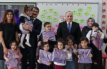 Artvin Valisi Ünsal'dan özel gereksinimli öğrencilere ziyaret