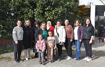 Kadın muhtar adayı azalarını da kadınlardan seçti