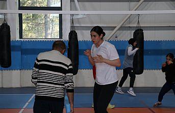 Olimpik Kadın Boks Milli Takımı'nın Kastamonu kampı sürüyor
