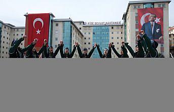 Rize'nin düşman işgalinden kurtuluşunun 106'ncı yıl dönümü kutlandı