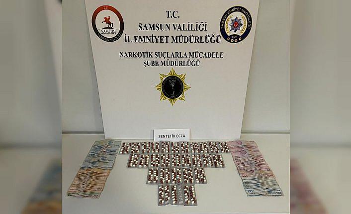 Samsun'da operasyonda 3 bin 95 uyuşturucu hap ele geçirildi