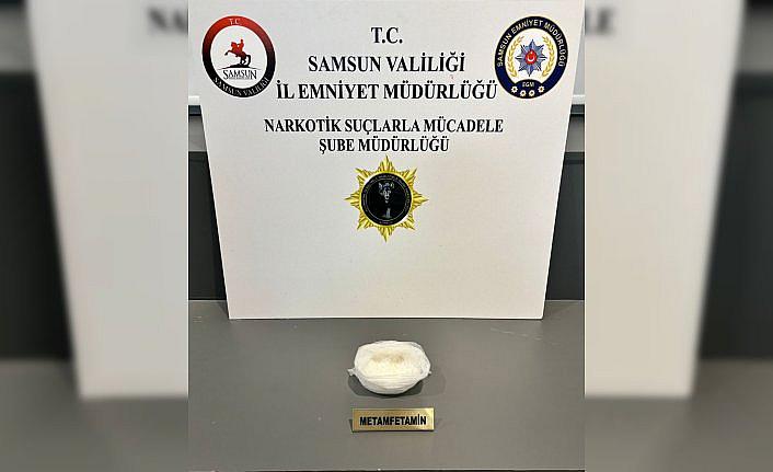 Samsun'da üzerinde uyuşturucu bulunan şüpheli gözaltına alındı
