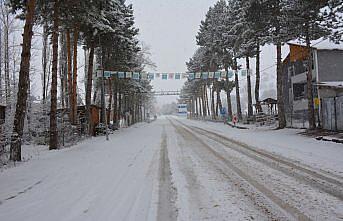 Tokat'ta kar yağışı etkisini sürdürdü