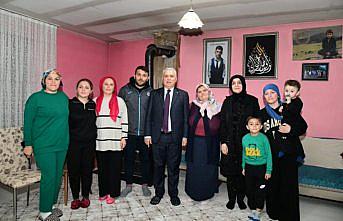 Trabzon Valisi Yıldırım, şehit Eren Bülbül'ün ailesiyle iftar yaptı