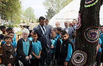 Kastamonu'da öğrenci ve öğretmenler atıl arazide organik tarım başlattı