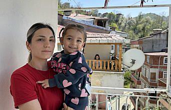 Rize'de bir evin balkonunda bulunan sepete mermi isabet etti