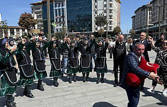 Rize'de “Turizm Haftası“ dolayısıyla kortej yürüyüşü gerçekleştirildi