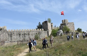 Sinop Valisi Özarslan, Boyabat'ta tarihi mekanlarda incelemelerde bulundu