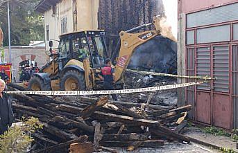 Amasya'da tarihi konakta çıkan yangın söndürüldü