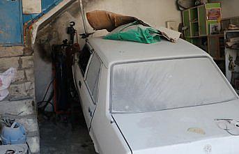 Havza'da oksijen tüpü alev alan iş yerinde hasar oluştu