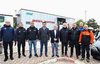 Tokat'ta geri dönüşüm malzemelerinden mobil mutfak tırı oluşturuldu